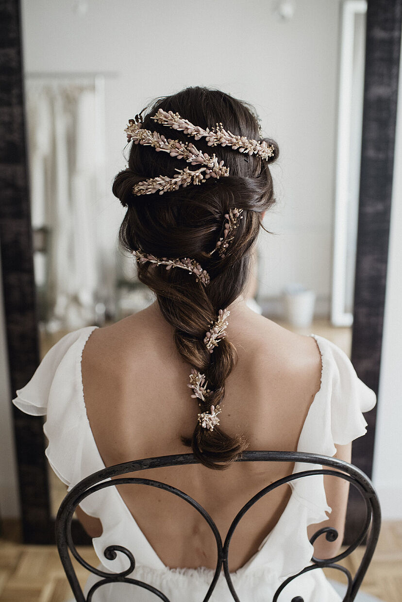 Las tendencias en peinado para novias 2022 | Telva.com, image size:828x1240