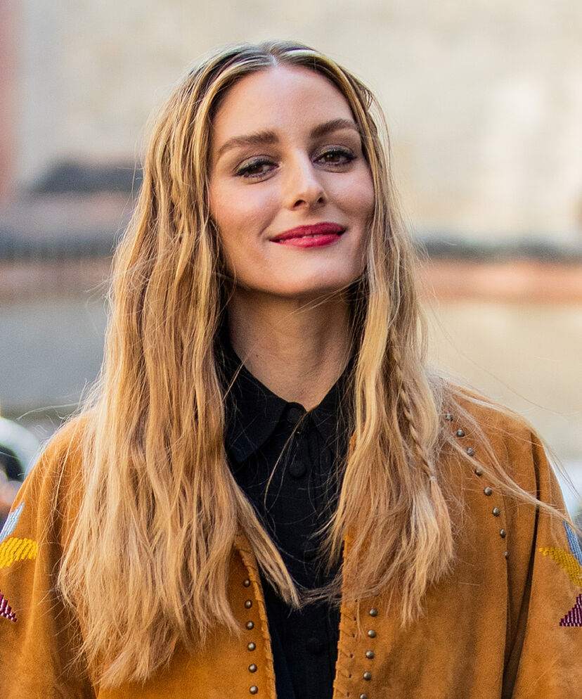 Peinado de 2 Trenzas a Cada Lado para Mujeres, image size:828x994