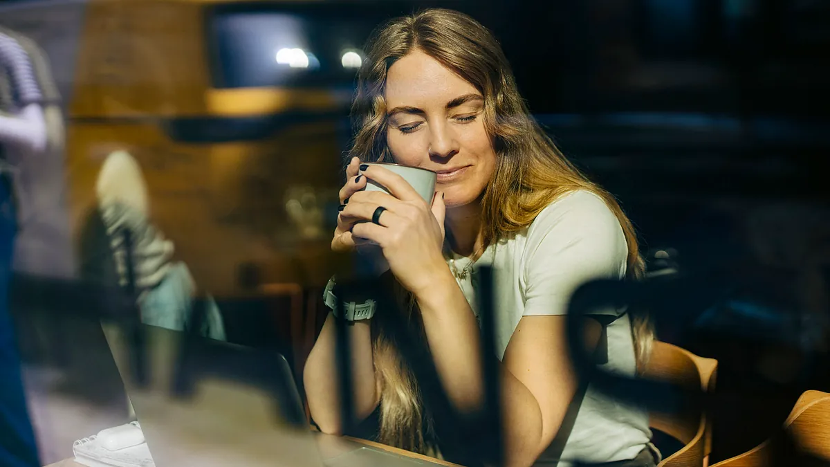 Isabel Belaustegui, doctora especialista en Medicina Integrativa: "Café y queso curado son una combinación que puede tener sentido al empezar el día"