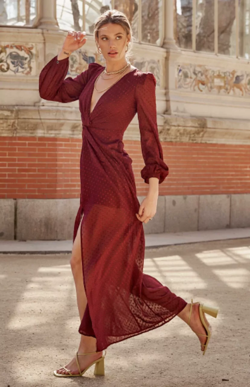 ropa invitada boda bajita