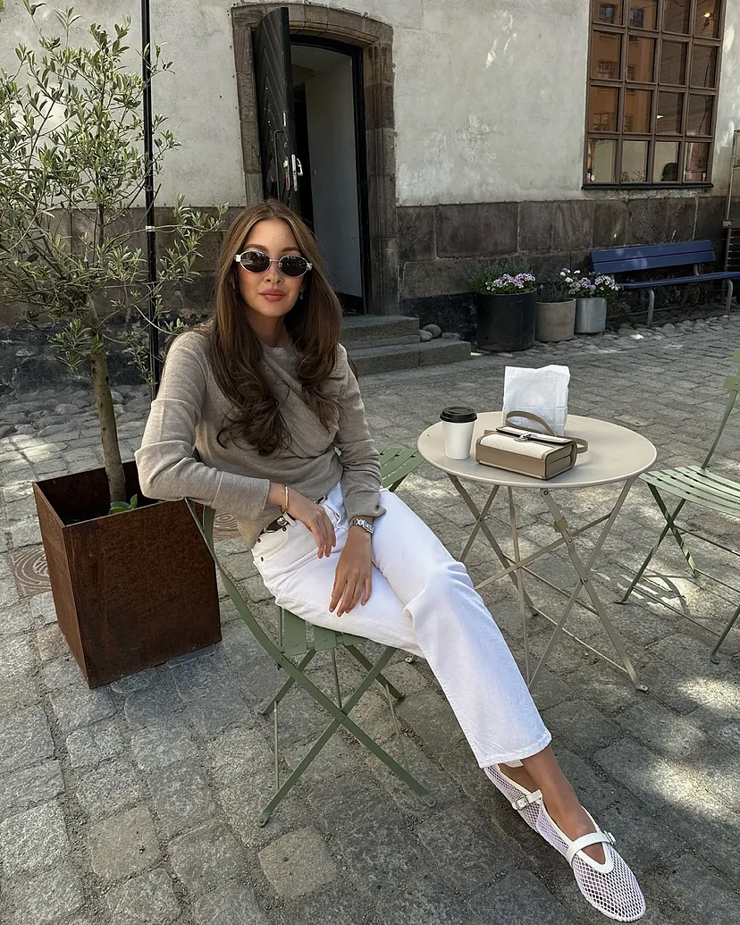 Cómo vestirse para una comida al mediodía en 5 looks que ya llevan las  expertas en moda | Telva.com, image size:828x1035