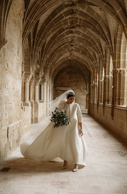 La novia navarra que luci un vestido que podra haber salido del atelier de Cristbal Balenciaga